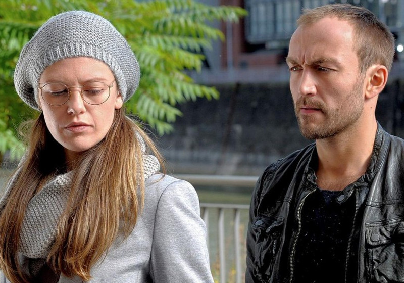  Komparse Verbotene Liebe 