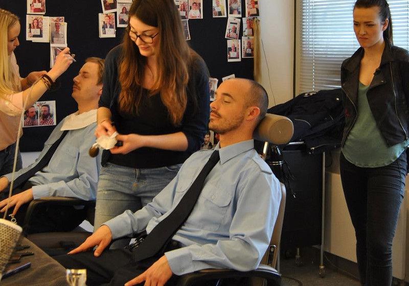  Komparse Verbotene Liebe 