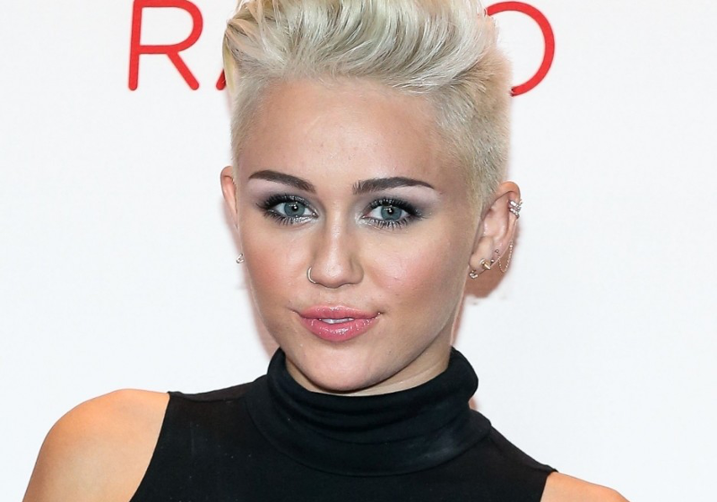 Auch Teenie-Star Miley Cyrus wird Halle besuchen