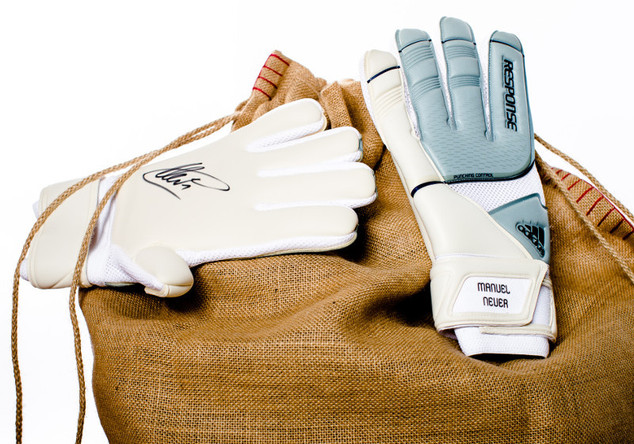  Handschuhe Manuel Neuer 