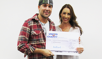 David-Garrett_Dagmar-Koegel_Scheckuebergabe