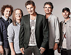 PUR-Special: Signierte Parkbank, Gitarre und mehr...