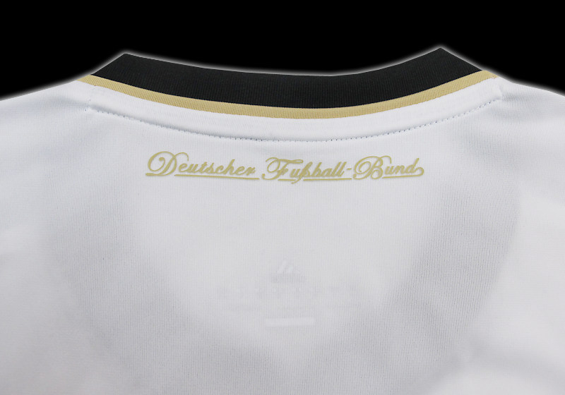  DFB-WM-Trikot signiert 