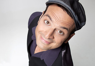 Kaya Yanar - Komiker und Fernsehmoderator