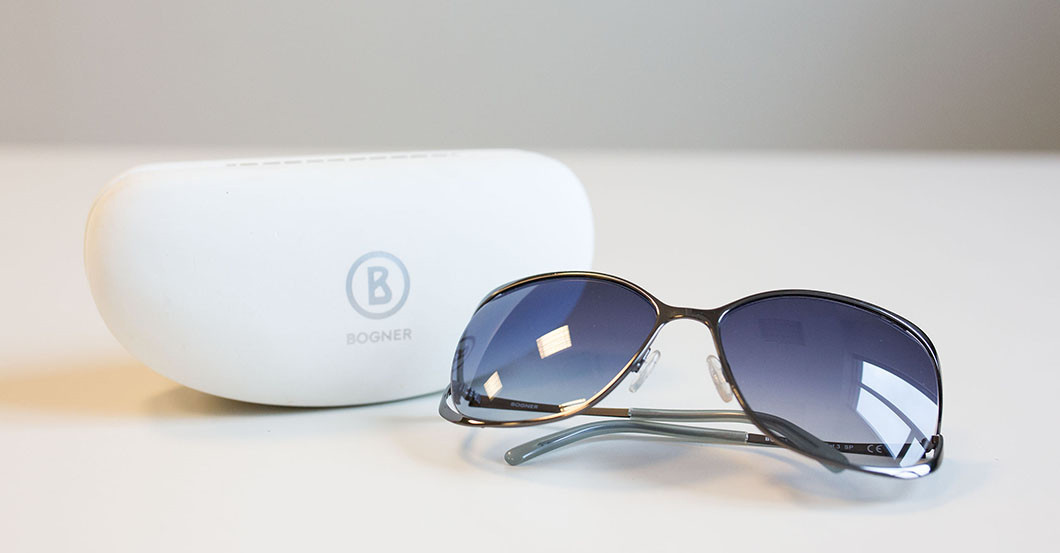  Schuhe, Raumduft, Brille 