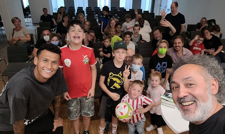 Besuch in der Kölner Kinderklinik