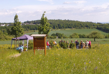 Kinderhospiz Bärenherz pflanzt „Lebensbäumchen“ Kinderhospiz Bärenherz pflanzt „Lebensbäumchen“