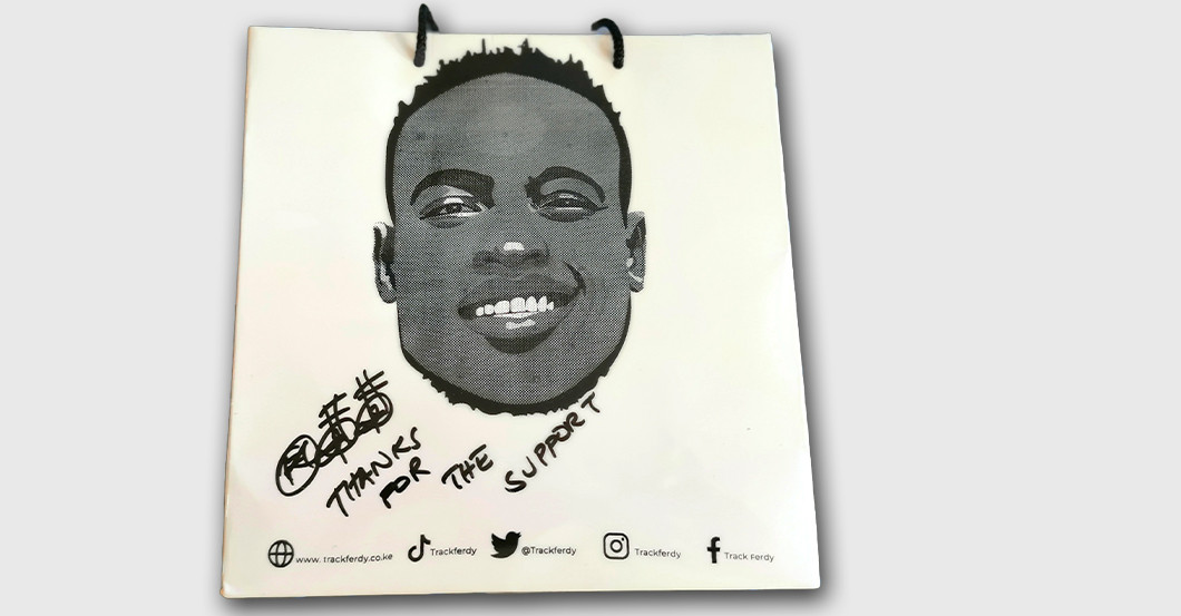  WH Omanyala Fanpaket 